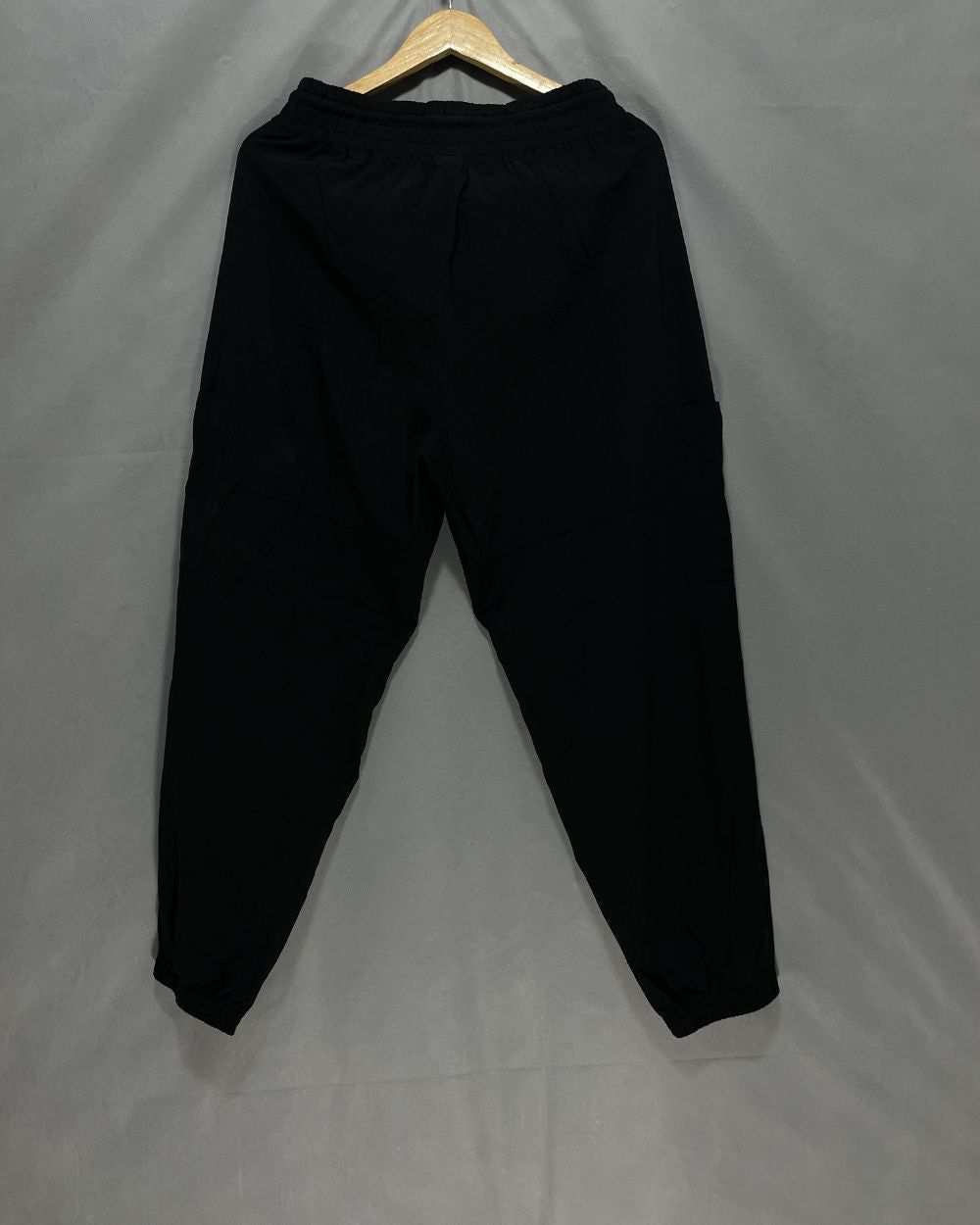 Old Navy Black Sport Trouser For Men M