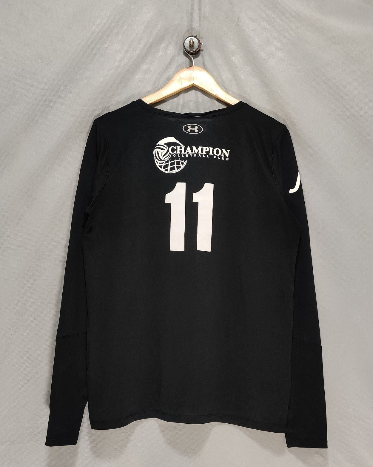 Under Armour Black Sport T Shirt For Women L