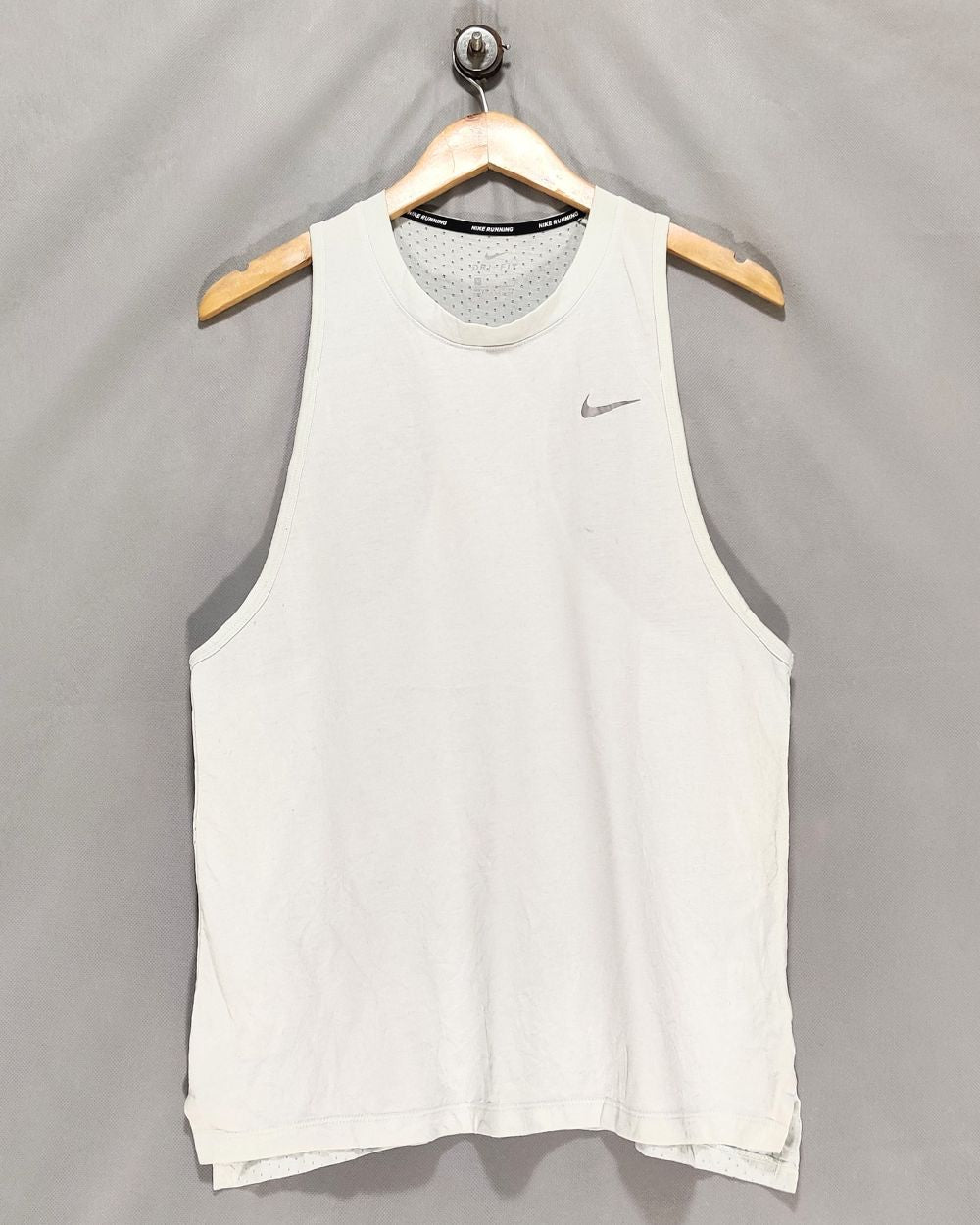 Nike White Sport Vest T Shirt For Women Small