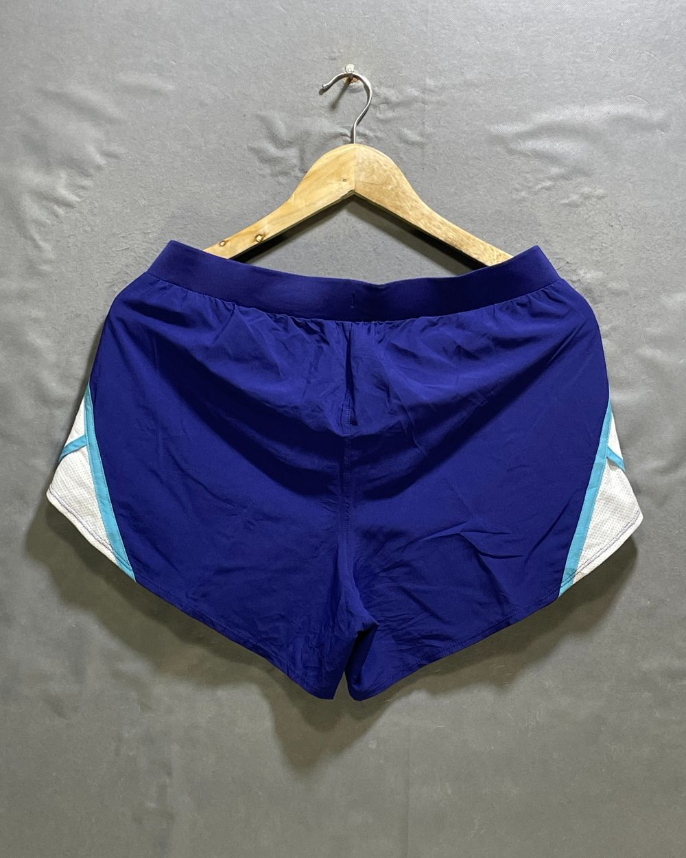 Under Armour Parachute Sport Short For Women M | ThriftHub.pk