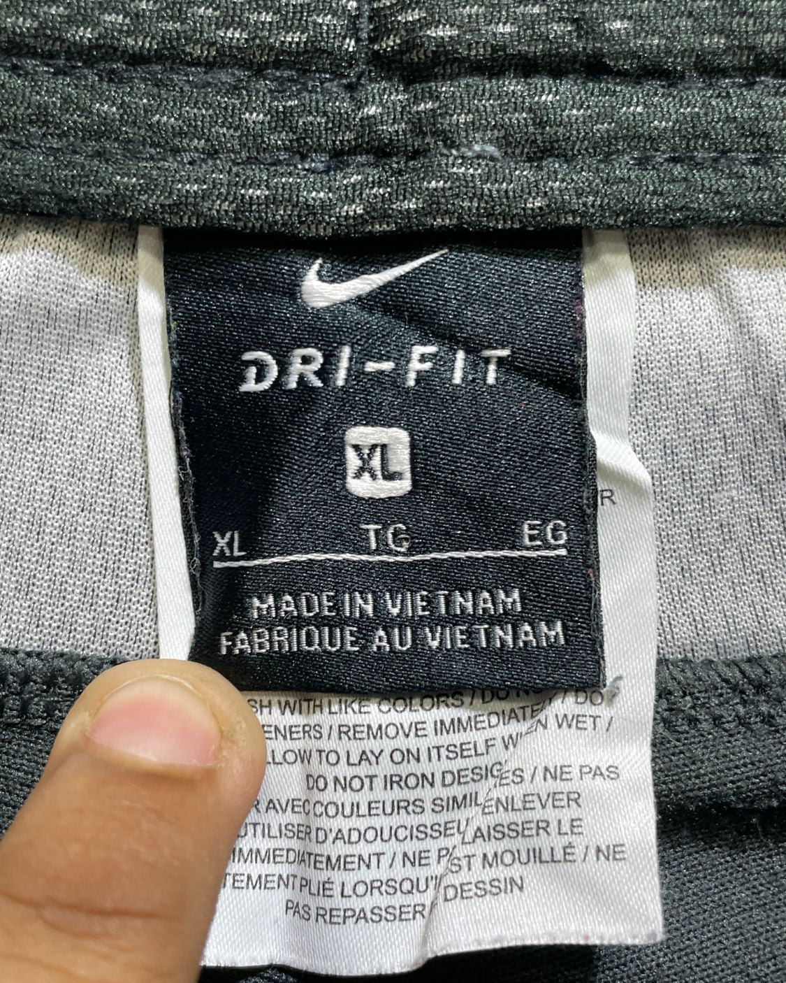 Nike Gray Sport Trouser For Women XL | ThriftHub.pk