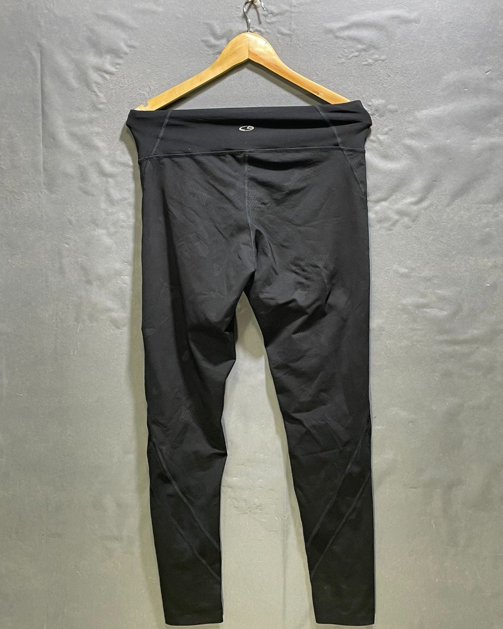 Champion Black Sport Tights For Women L | ThriftHub.pk