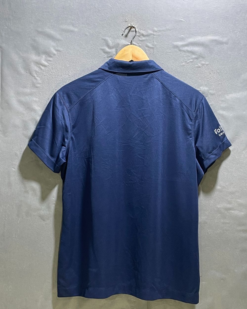 Nike Blue Sport Polo T Shirt For Women XL | ThriftHub.pk