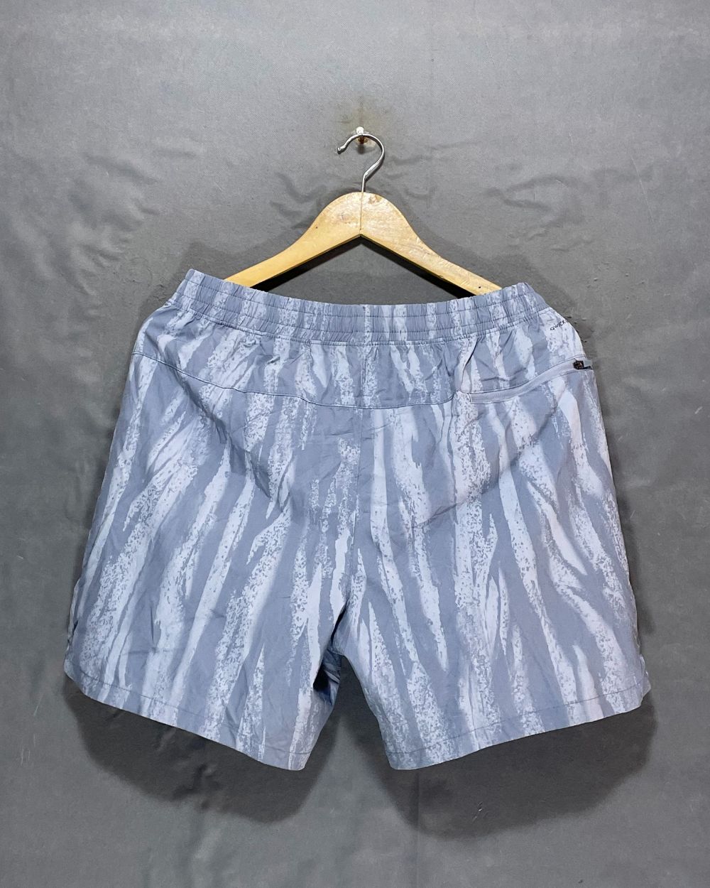 Skora Gray Parachute Short For Women L | ThriftHub.pk