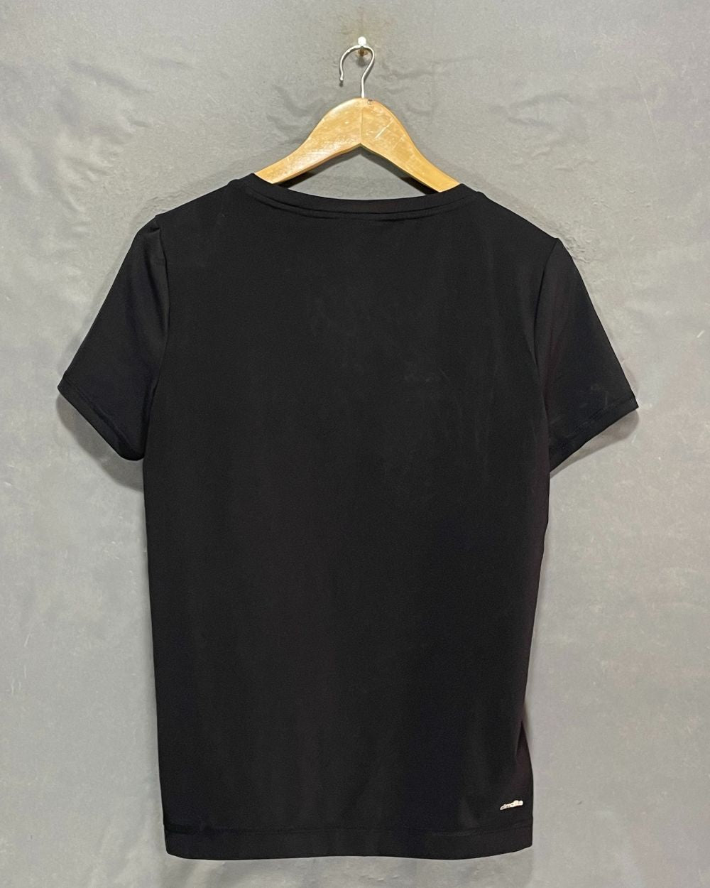 Adidas BlackSport T Shirt For Girl 14 Years | ThriftHub.pk