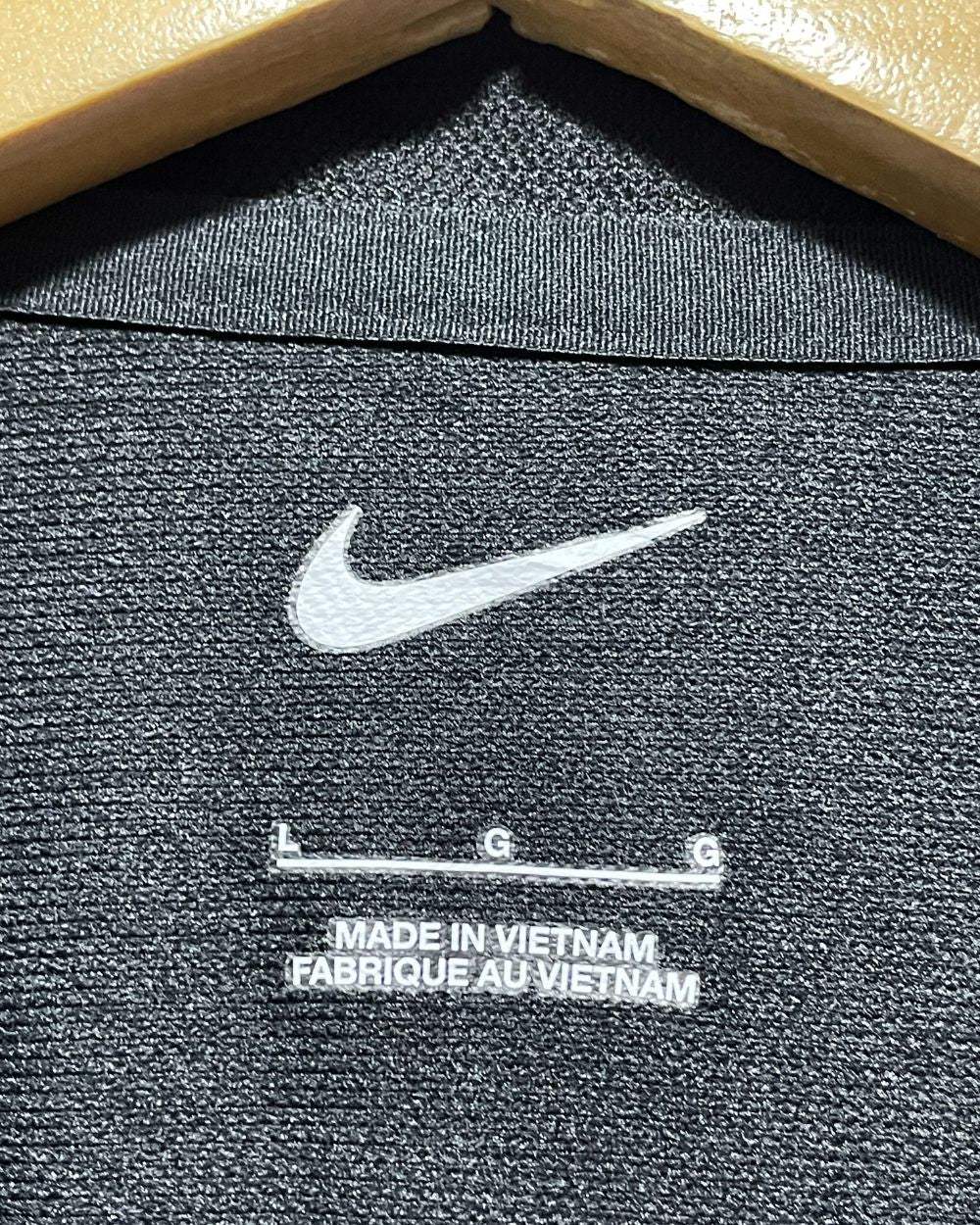 Nike Black Sport Polo T Shirt For Women L | ThriftHub.pk