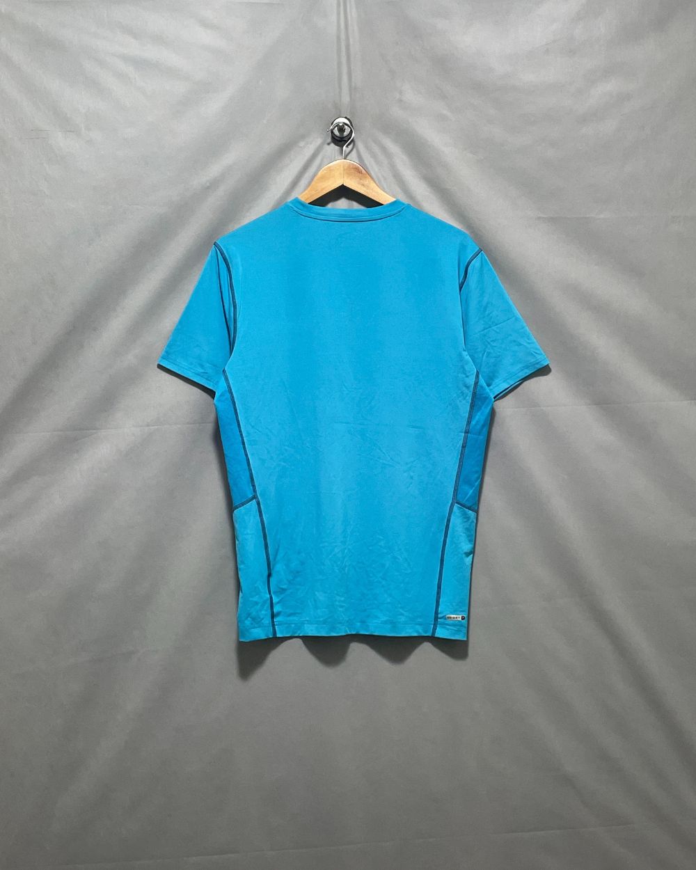 Old Navy Blue Sport T Shirt For Men L