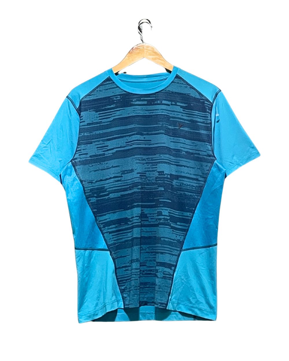 Old Navy Blue Sport T Shirt For Men L
