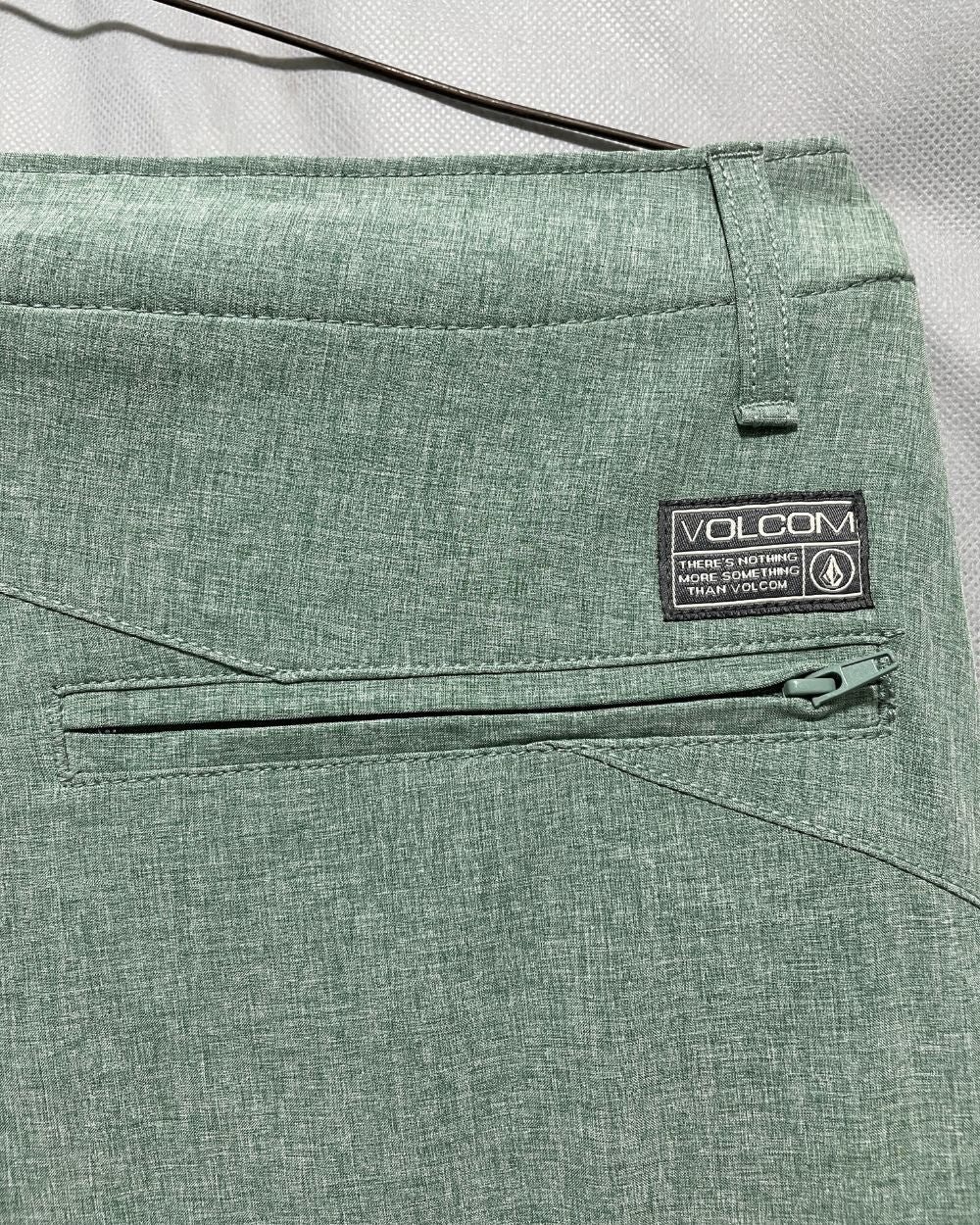 Volcom Green Golf Short For Men L