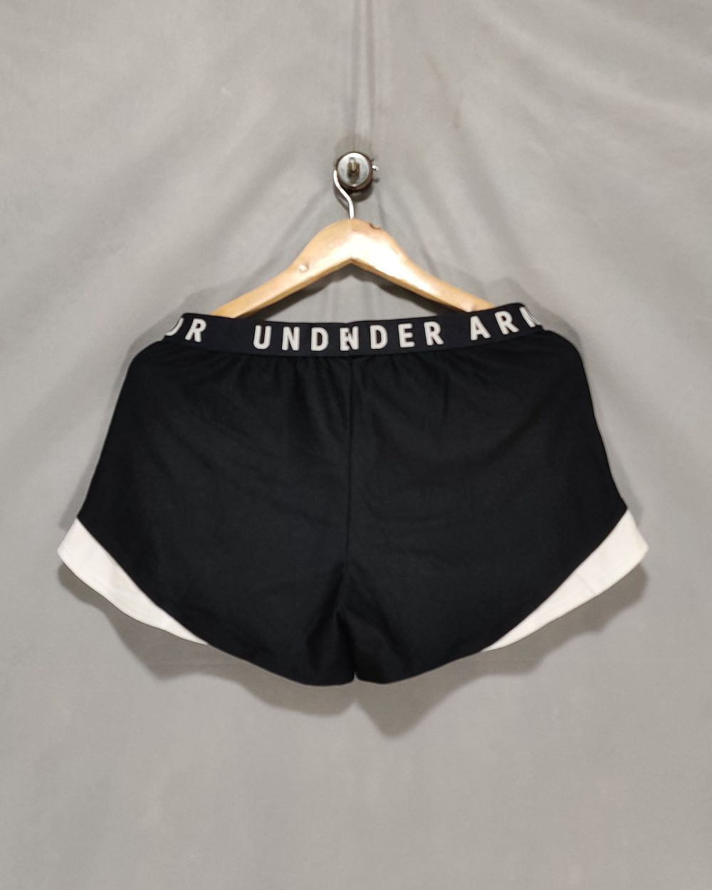 Under Armour Black Sport Short For Women M