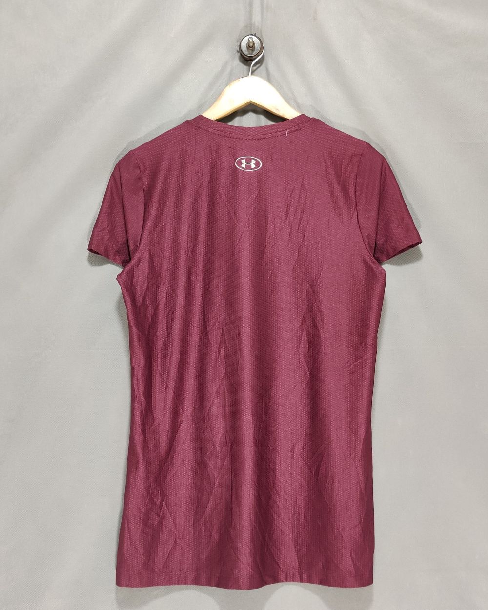 Under Armour Maroon Sport T Shirt For Women M