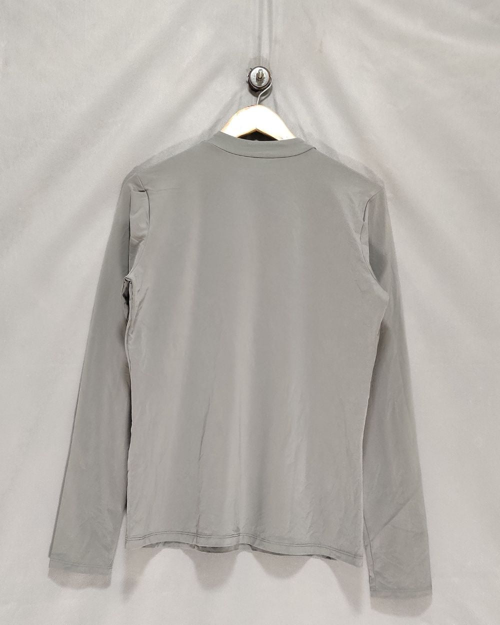 Nike Gray Sport T Shirt For Women L