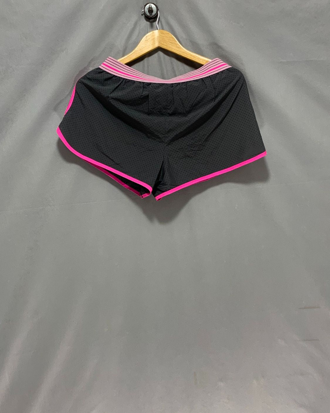 Under Armour Gray Sport Short For Women M