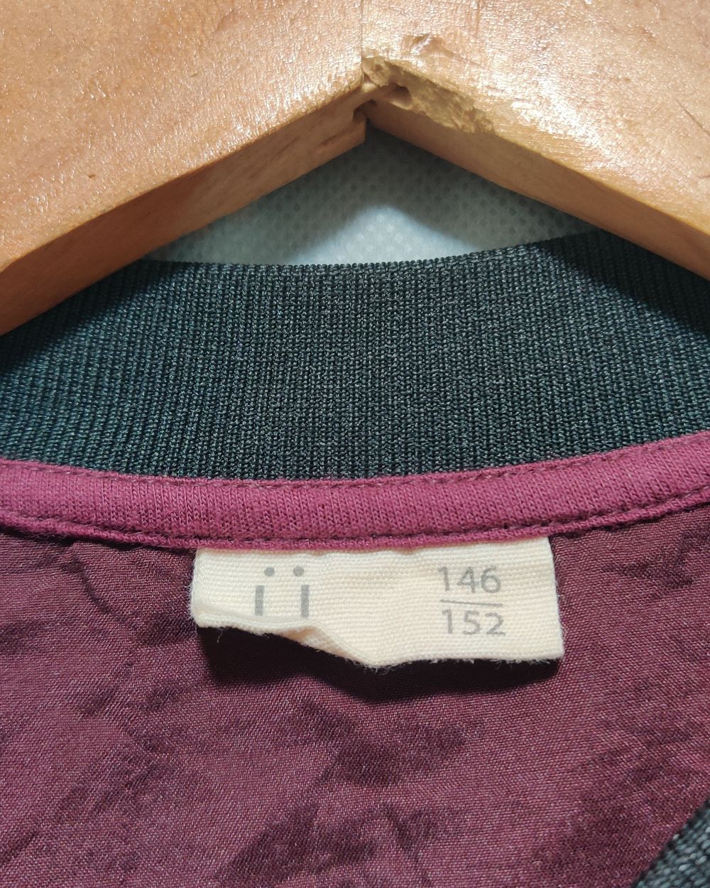 Thrift Hub Maroon Zipper For Women S