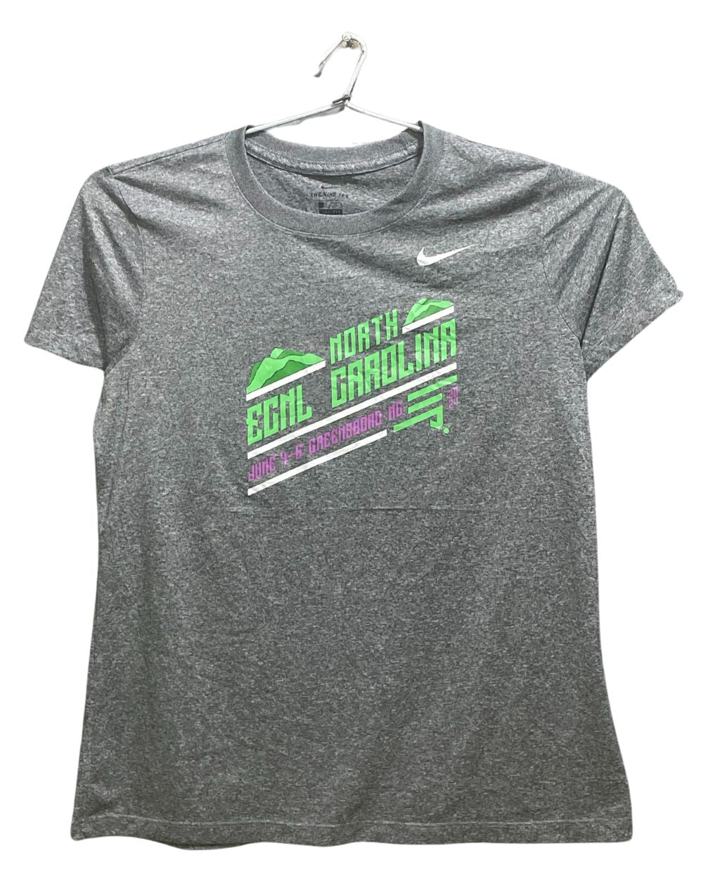 Nike Gray Sport T shirt For Women Large | ThriftHub.pk