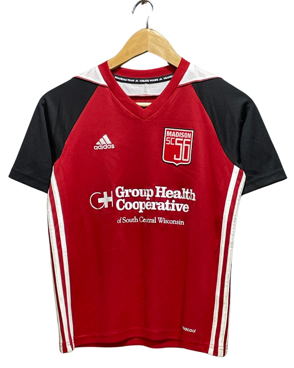 Adidas Red Sport T shirt For Girls 12 Years | ThriftHub.pk