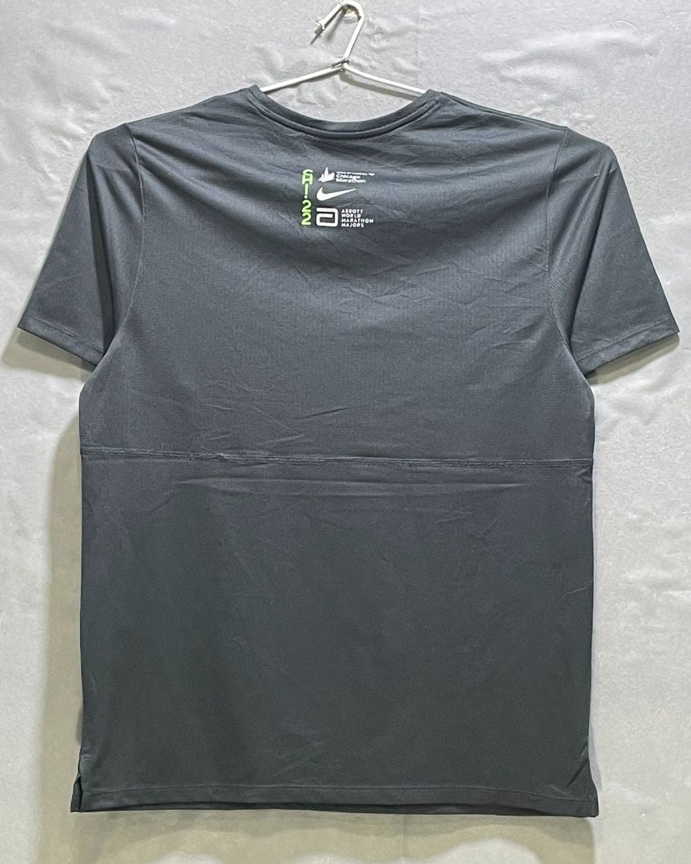 Nike Black Sport T shirt For Women Medium | ThriftHub.pk