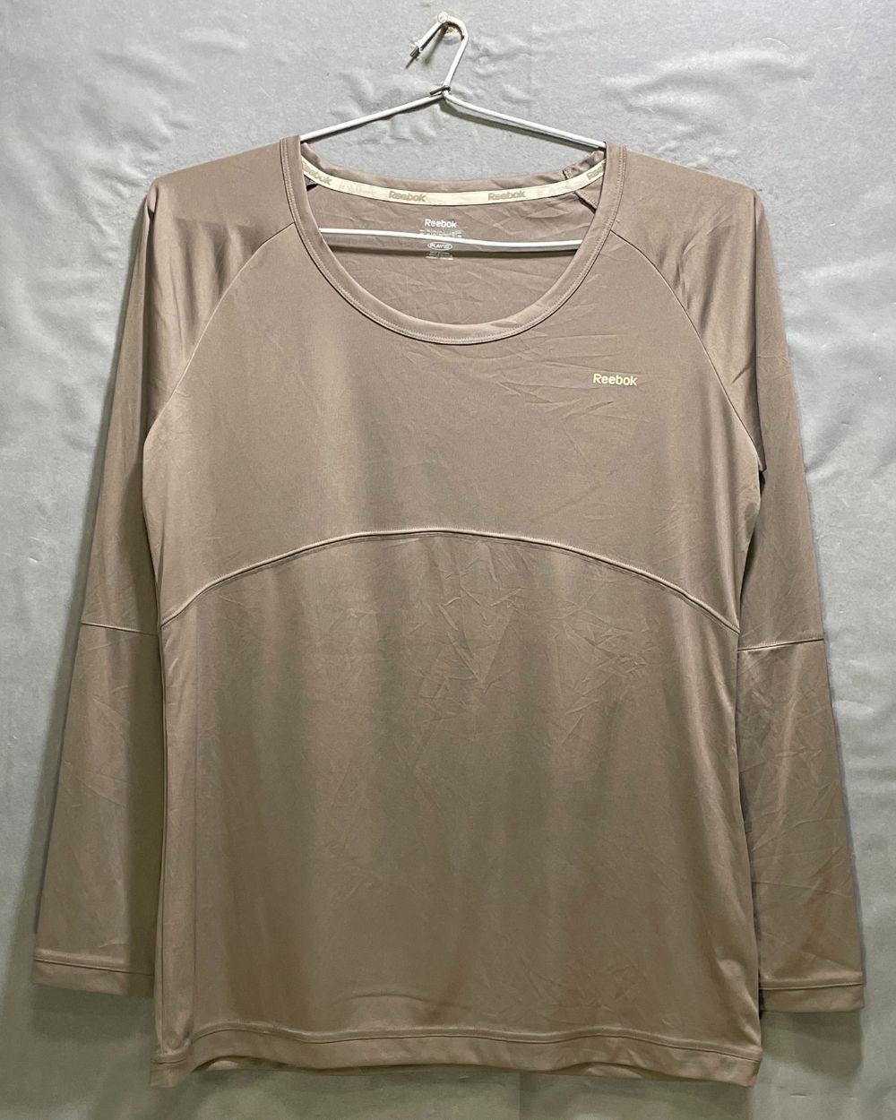 Reebok Brown Sport T shirt For Women X Large | ThriftHub.pk