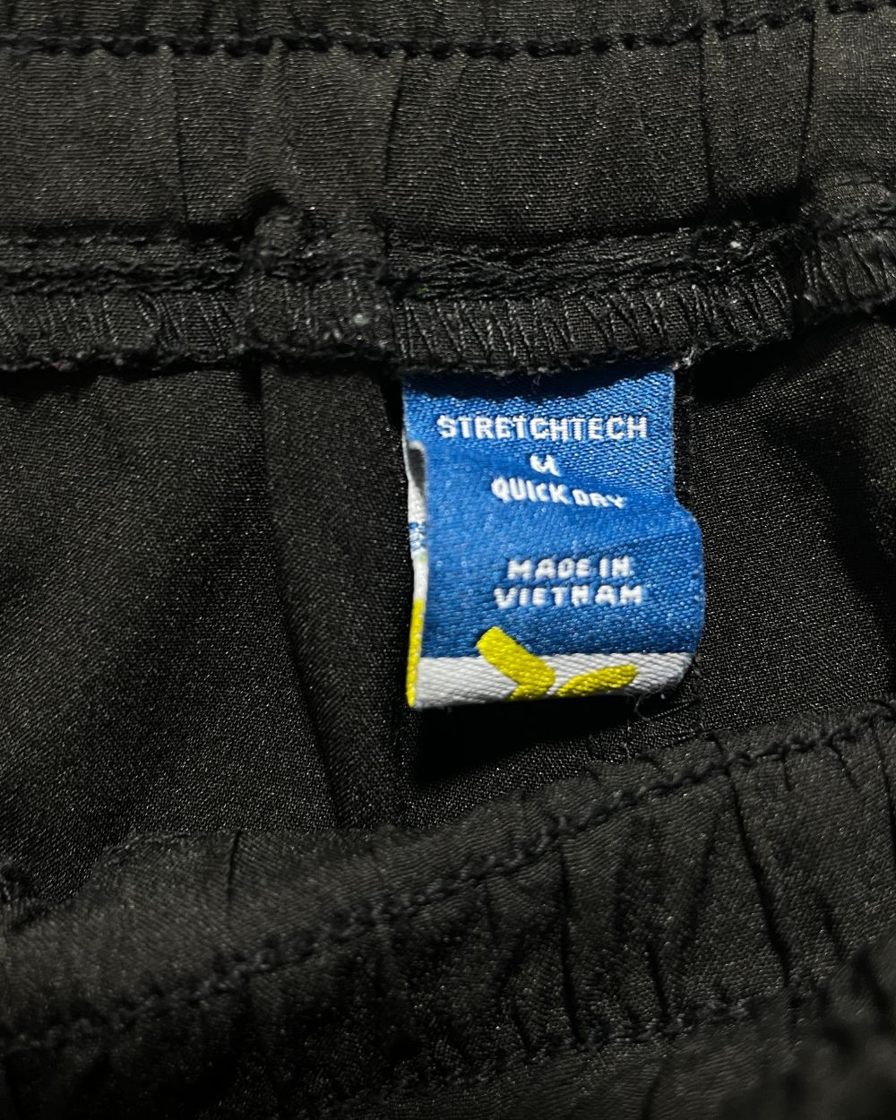 Old Navy Black Sport Trouser For Men M