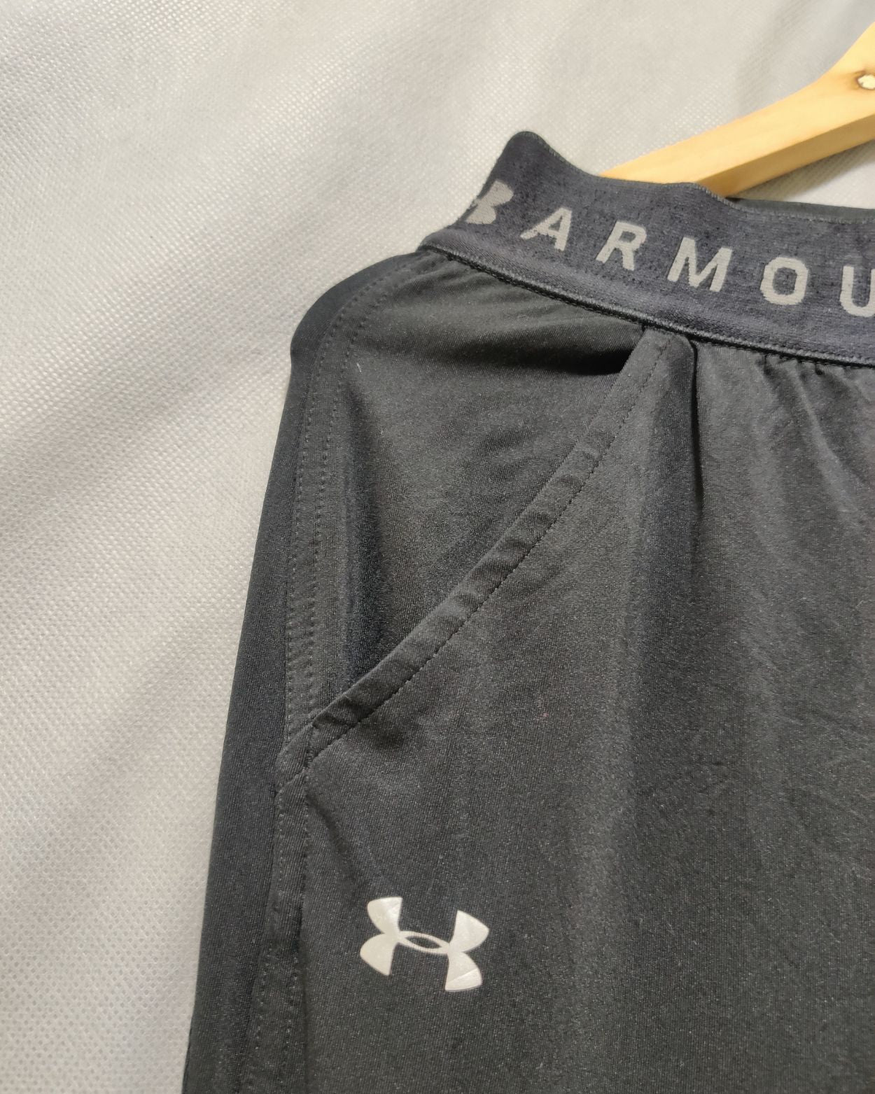 Under Armour Black Sport Tights For Women M