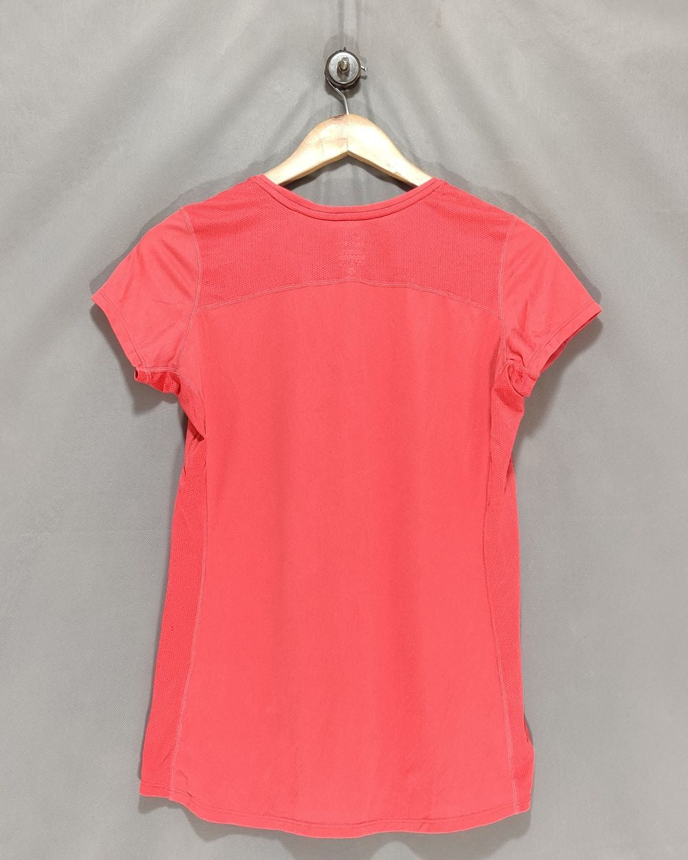 Nike Red Sport T Shirt For Women Medium