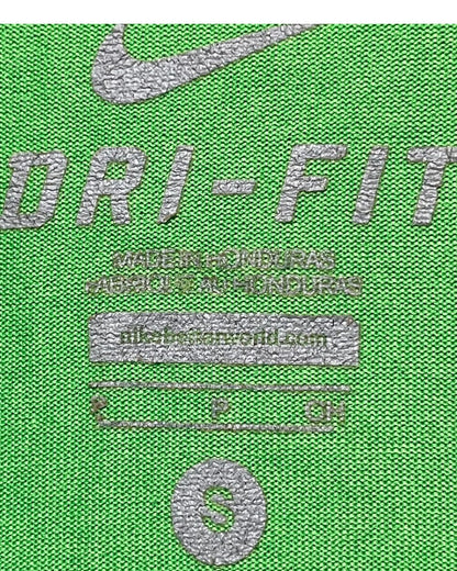 Nike Green Sport T Shirt  For Men Small