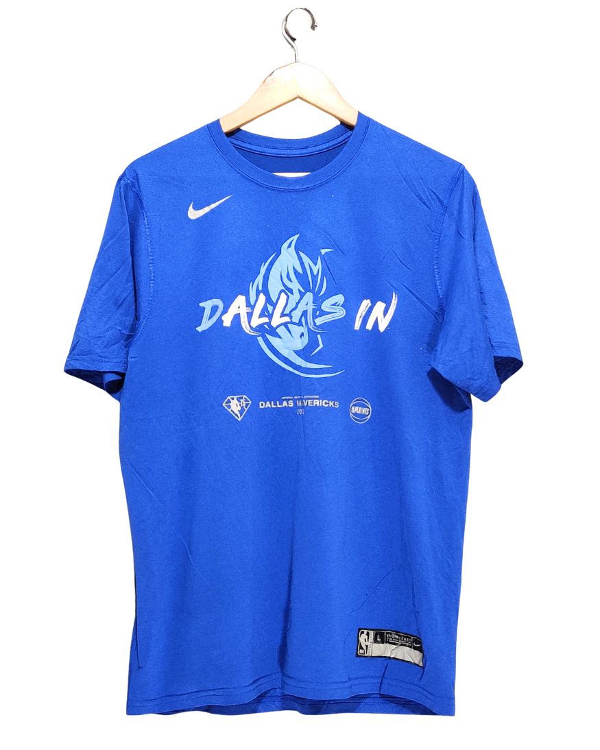 Nike Blue Sport T Shirt  For Men L