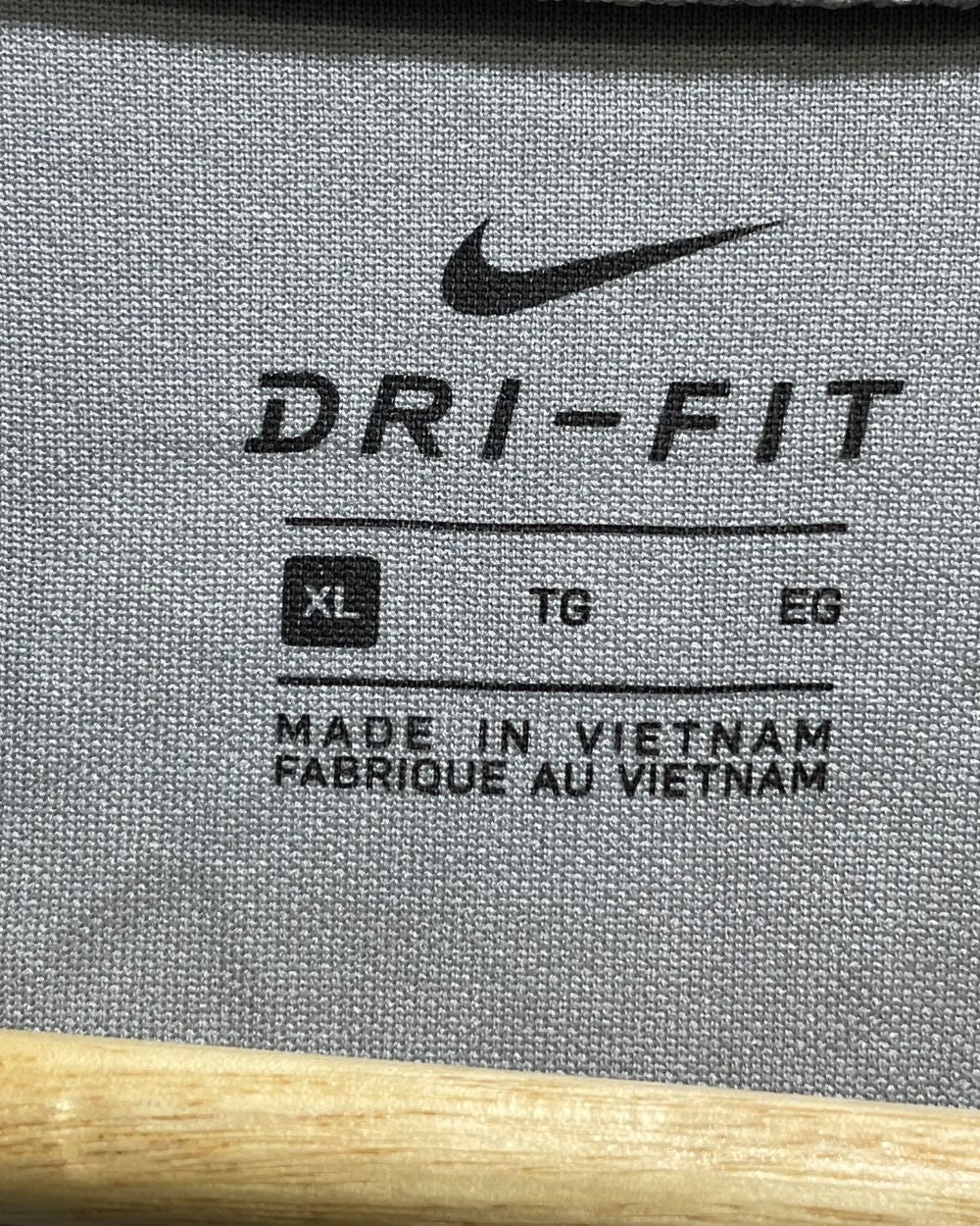 Nik Dri Fit Gray Sport T shirt For Women XL | ThriftHub.pk