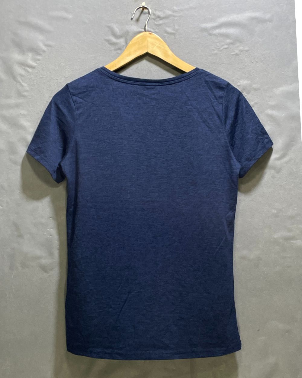 Nike Blue Sport T shirt For Women Small | ThriftHub.pk