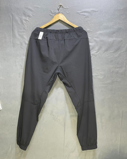 Fabletics Black Sport Trouser For Women L | ThriftHub.pk