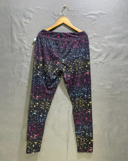 Converse Black Sport Tights For Women XL | ThriftHub.pk