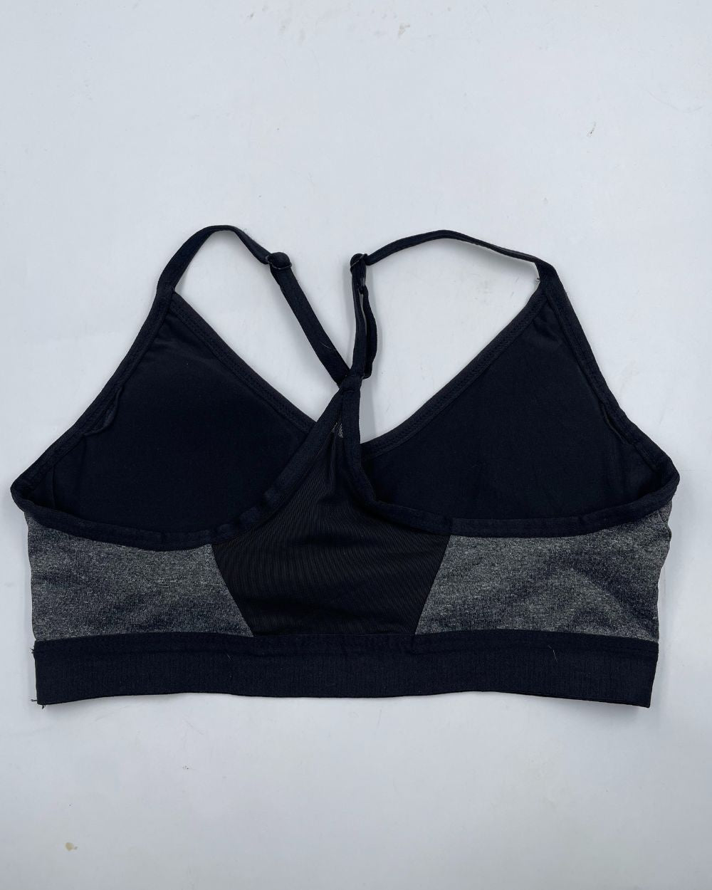 Athletic Works Gray Sport Bra For Women Medium | ThriftHub.pk