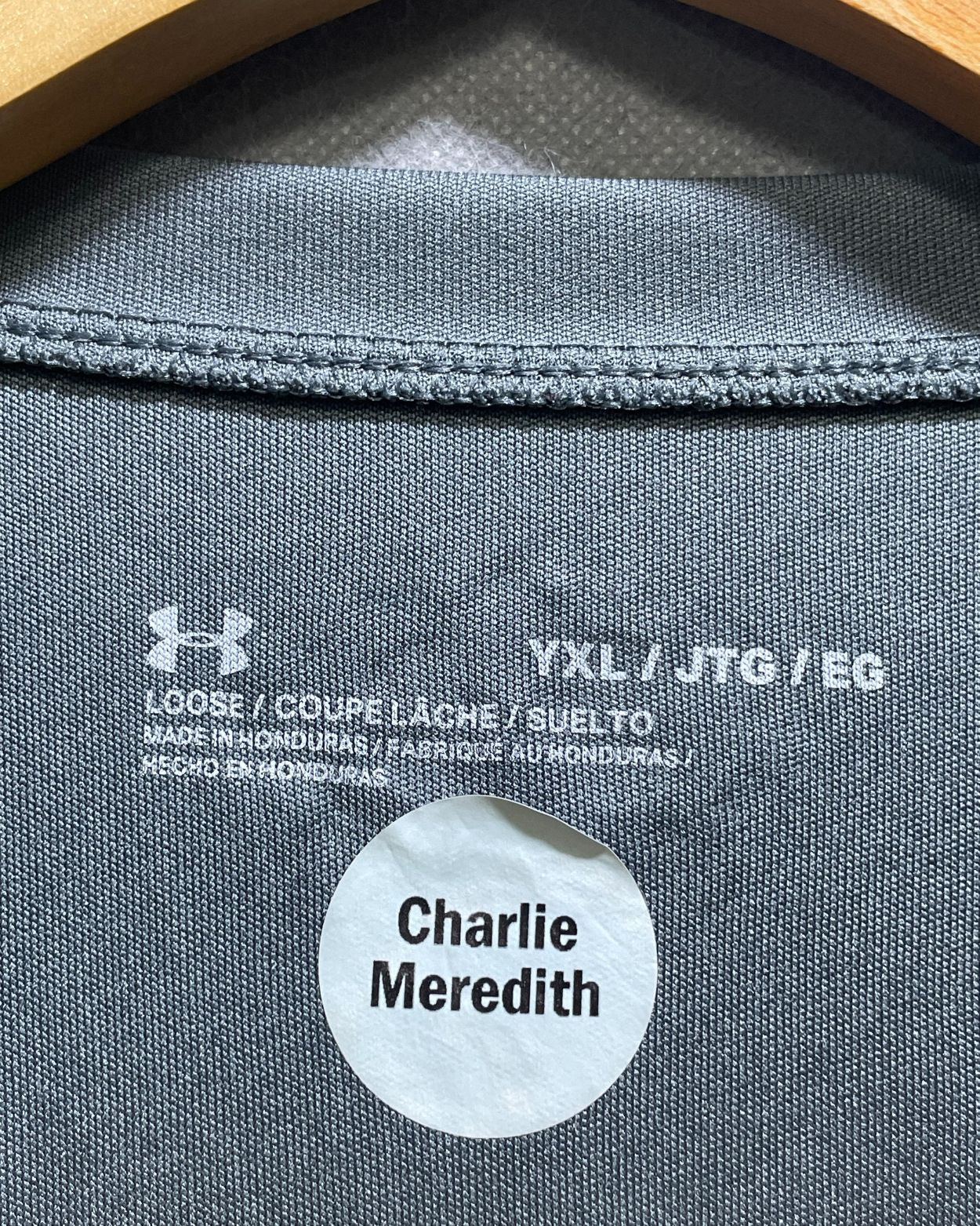 Under Armour Gray Sport T shirt For Women XL | ThriftHub.pk