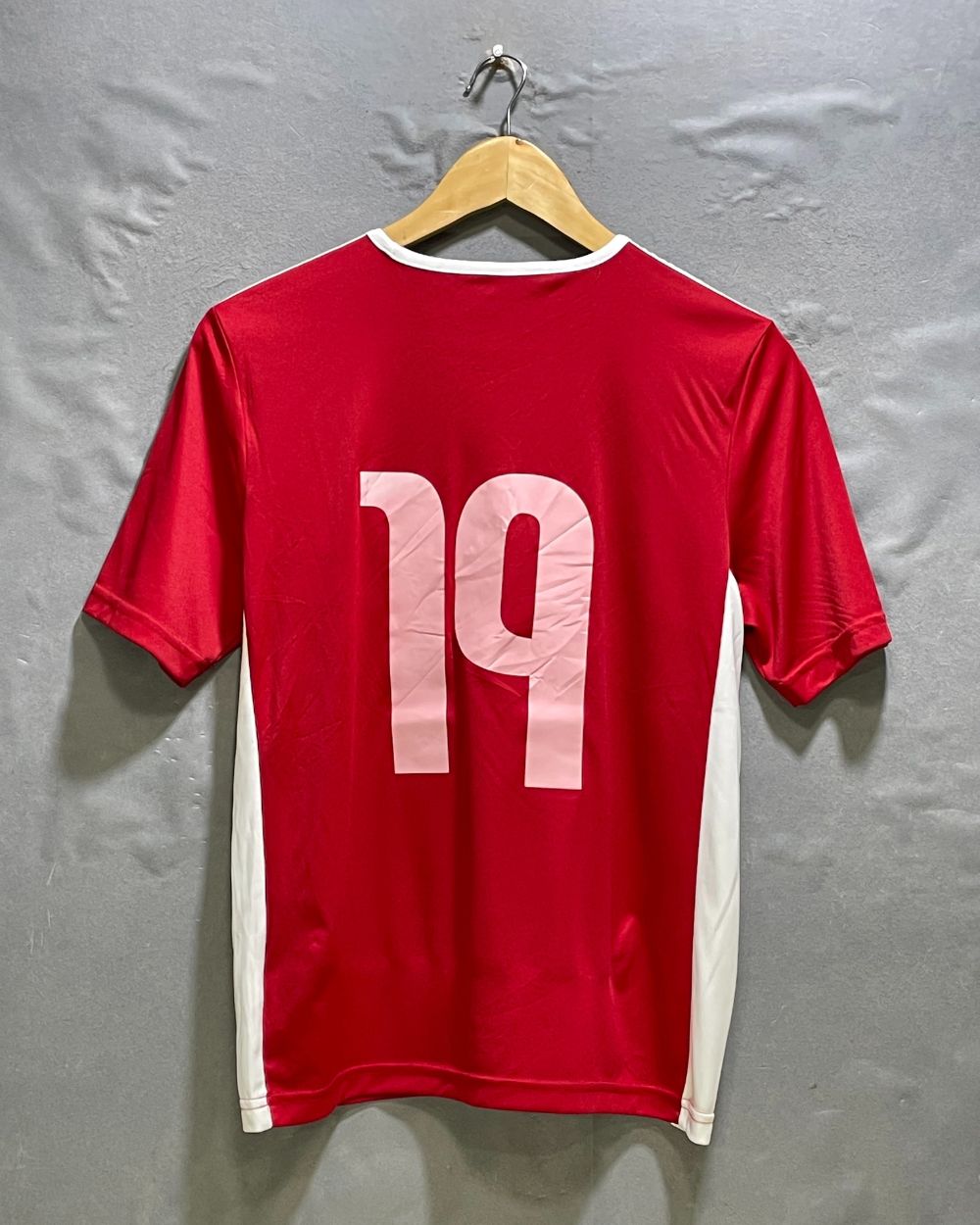 Adidas Red Sport T shirt For Girl 14 Years | ThriftHub.pk