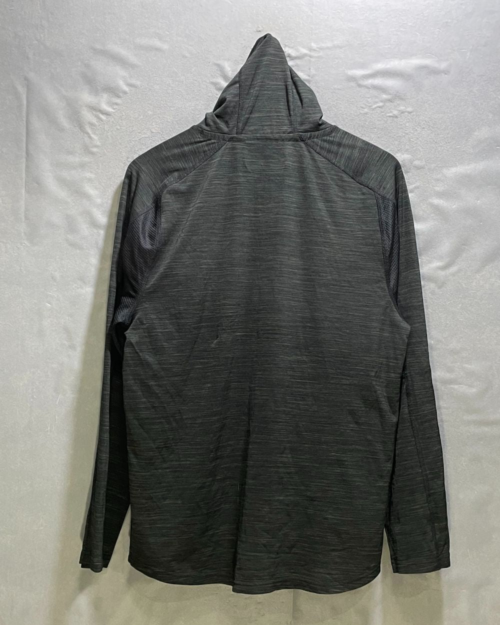 Adidas Black Sport Hood T shirt For Women M | ThriftHub.pk