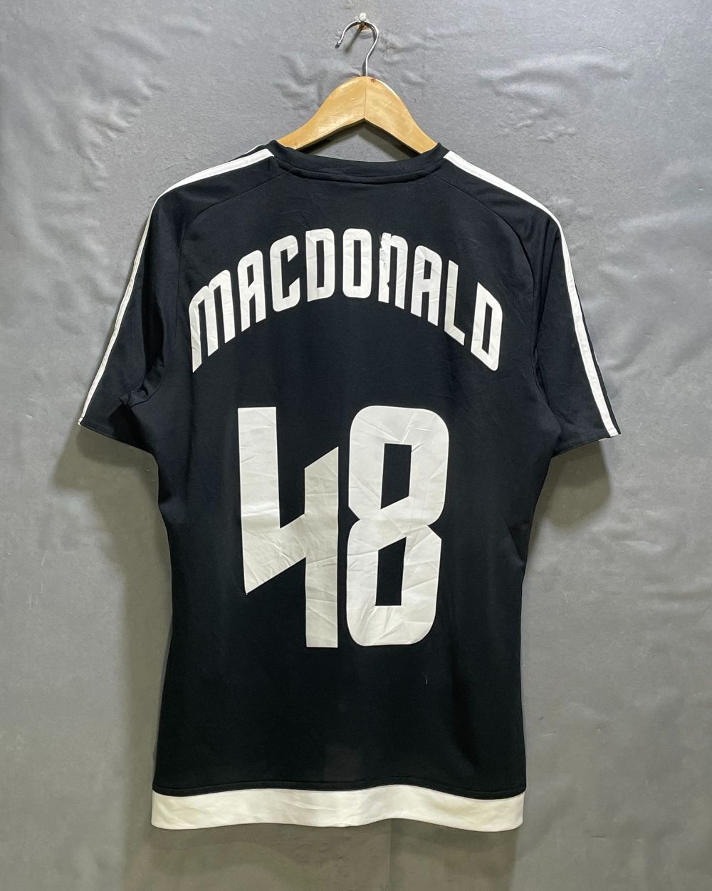 Adidas Black Sport T shirt For Women M | ThriftHub.pk