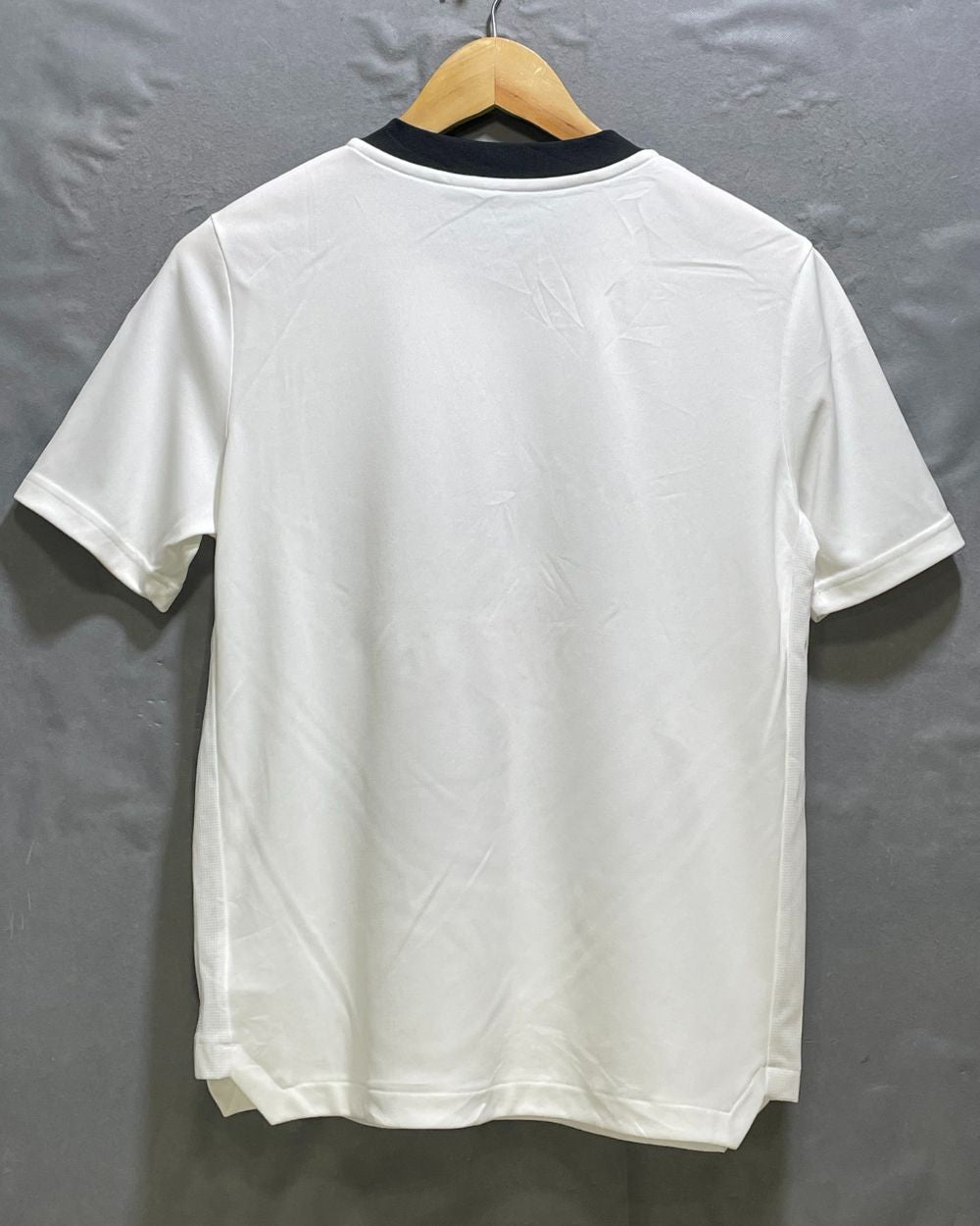 Adidas White Sport T Shirt For Girls 14 Years | ThriftHub.pk