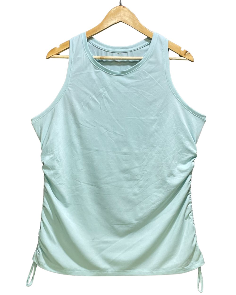 Avia Green Sport Sando For Girls 18 Years | ThriftHub.pk