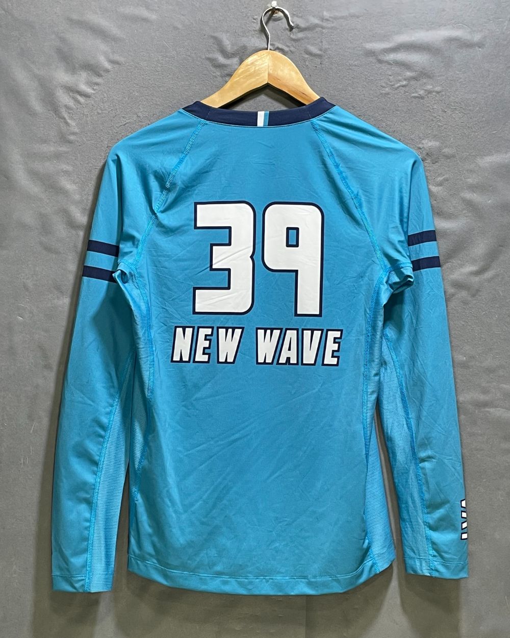 Nike Green Sport T Shirt For Women Small | ThriftHub.pk