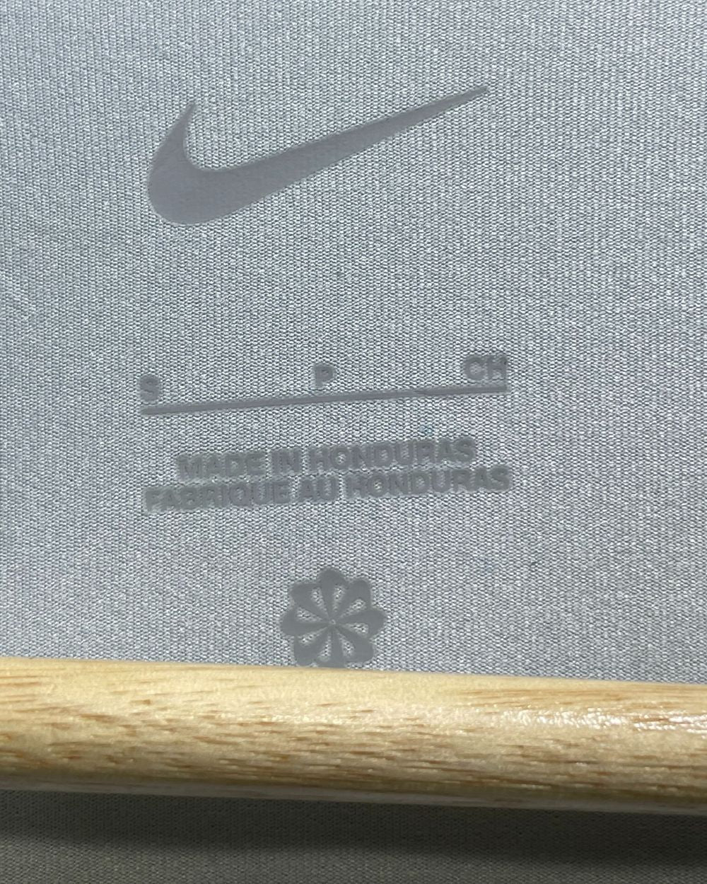 Nike Green Sport T Shirt For Women Small | ThriftHub.pk