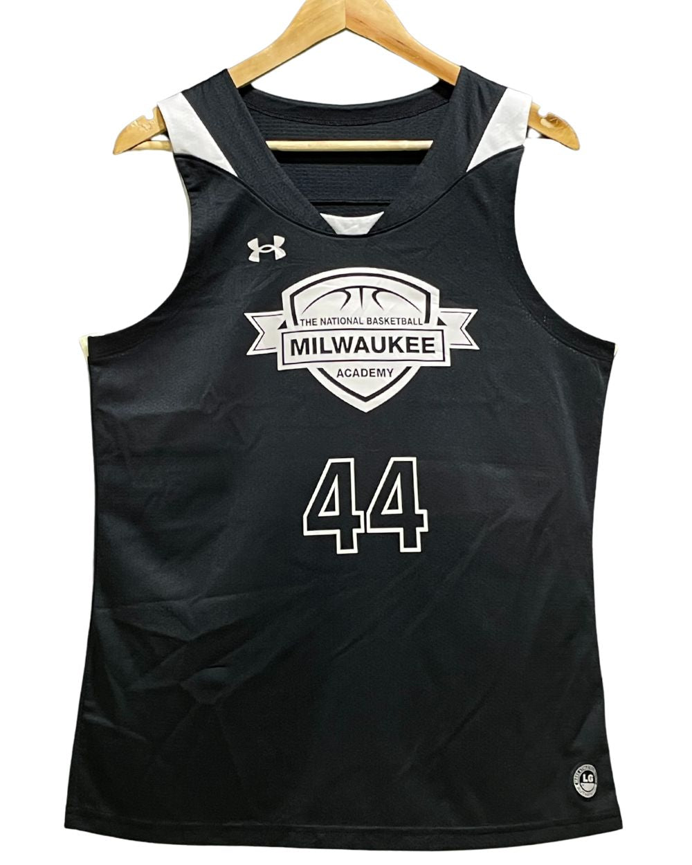 Under Armour Black Sport T Shirt For Women Large | ThriftHub.pk