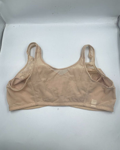 Exquisite Cream Sport Bra For Women XX Large | ThriftHub.pk