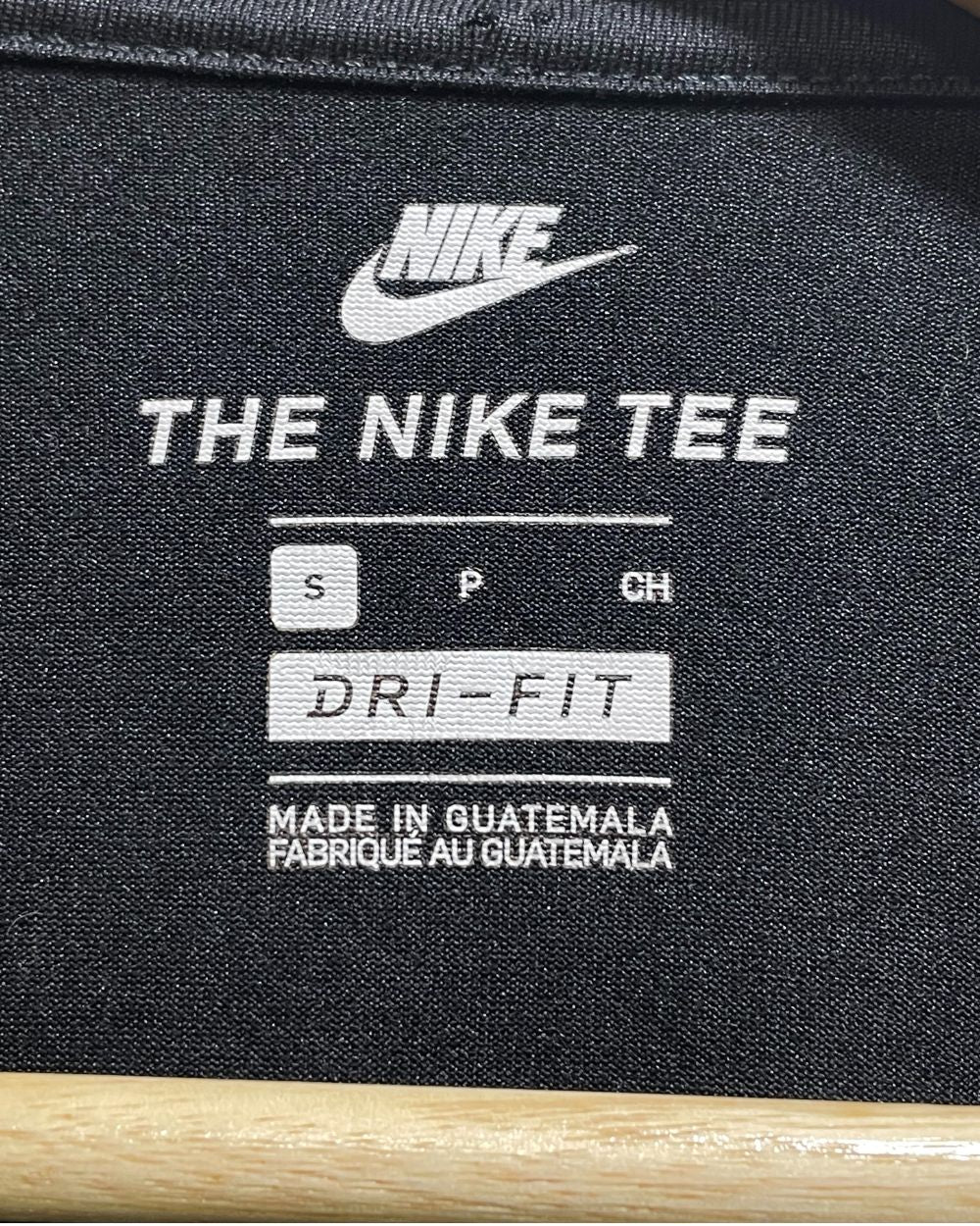 Nike Black Sport T Shirt For Women Small | ThriftHub.pk