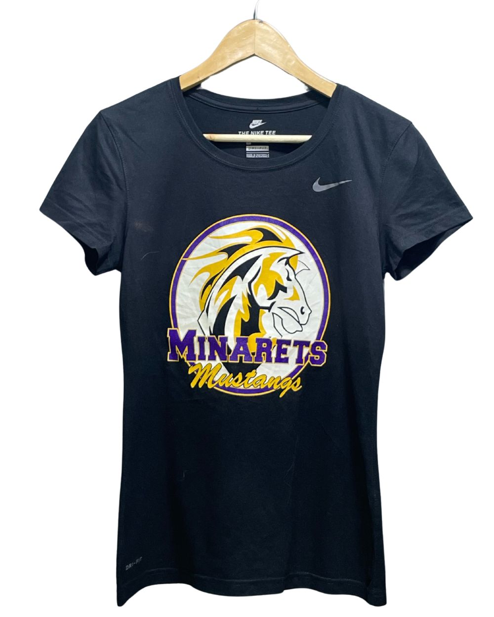 Nike Black Sport T Shirt For Women Small | ThriftHub.pk