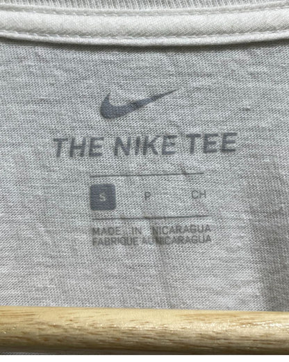 Nike White Sport T Shirt For Women Small | ThriftHub.pk