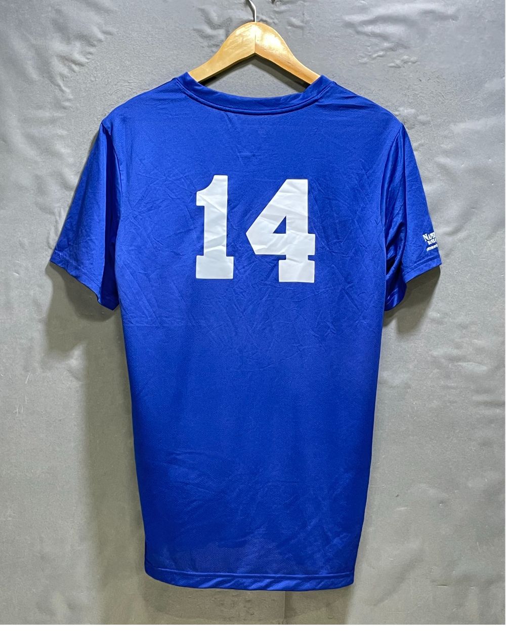 Nike Blue Sport T Shirt For Women Small | ThriftHub.pk