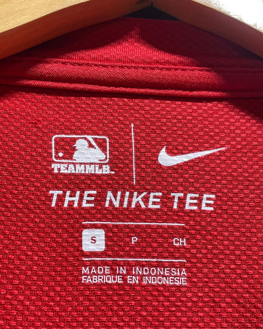 Nike Red Sport T Shirt For Women S | ThriftHub.pk