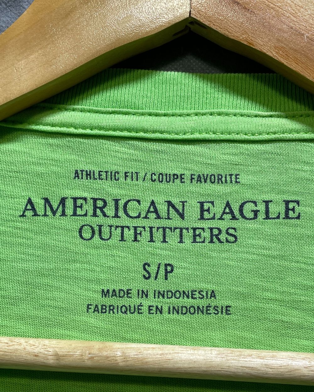 American Eagle Green Cotton T Shirt For Small | ThriftHub.pk