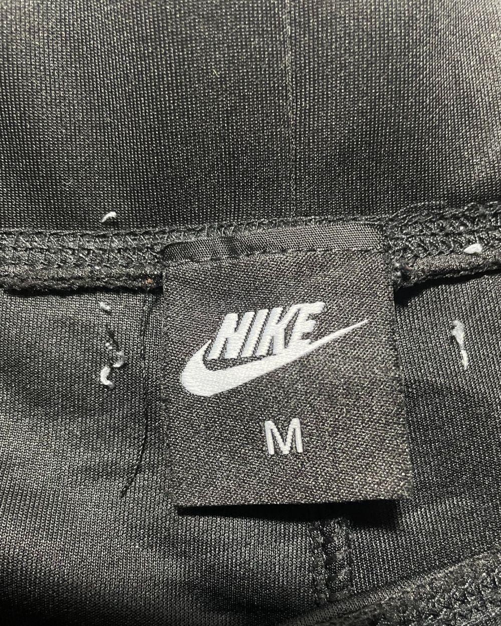 Nike Black Sport Gym Tights For Girls Medium | ThriftHub.pk