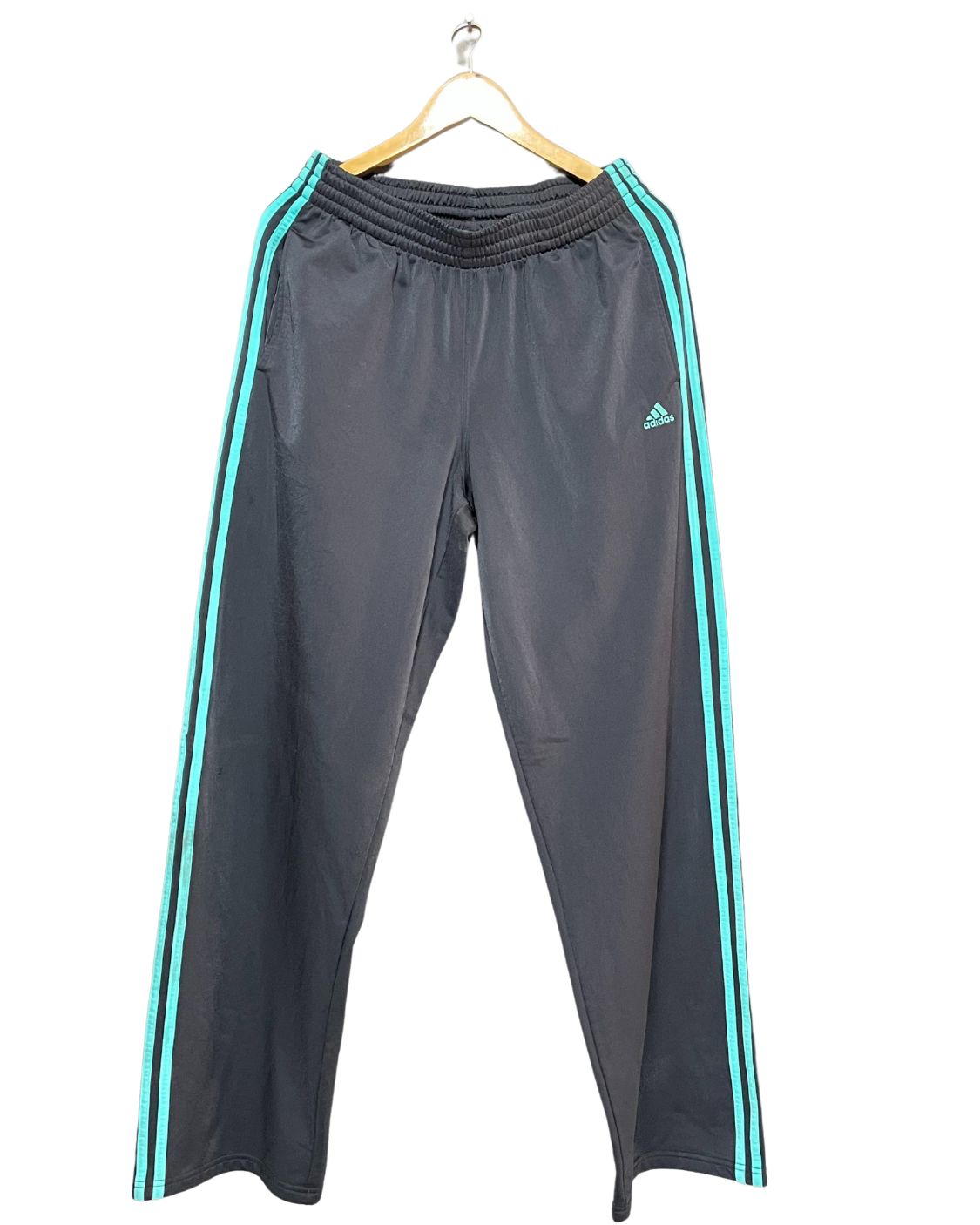 Adidas Gray Sport Trouser For Women Medium | ThriftHub.pk